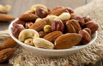 As an allergen, nuts can make psoriasis worse